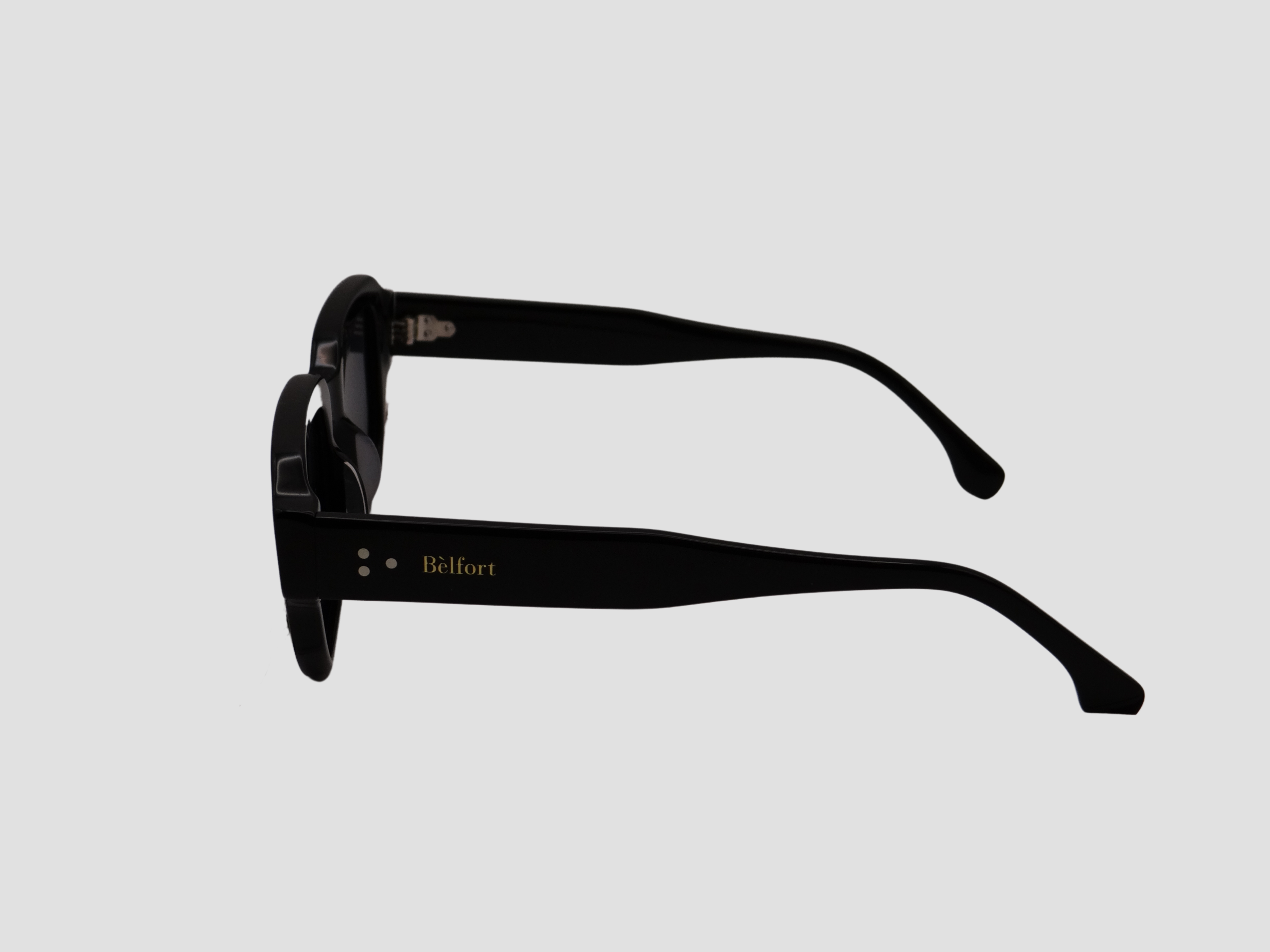Zonnebril Nouveau Riche Optics