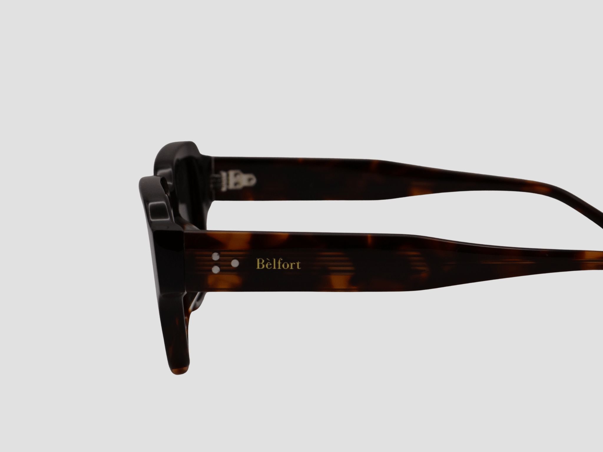 Lunettes de soleil Nouveau Riche Optics